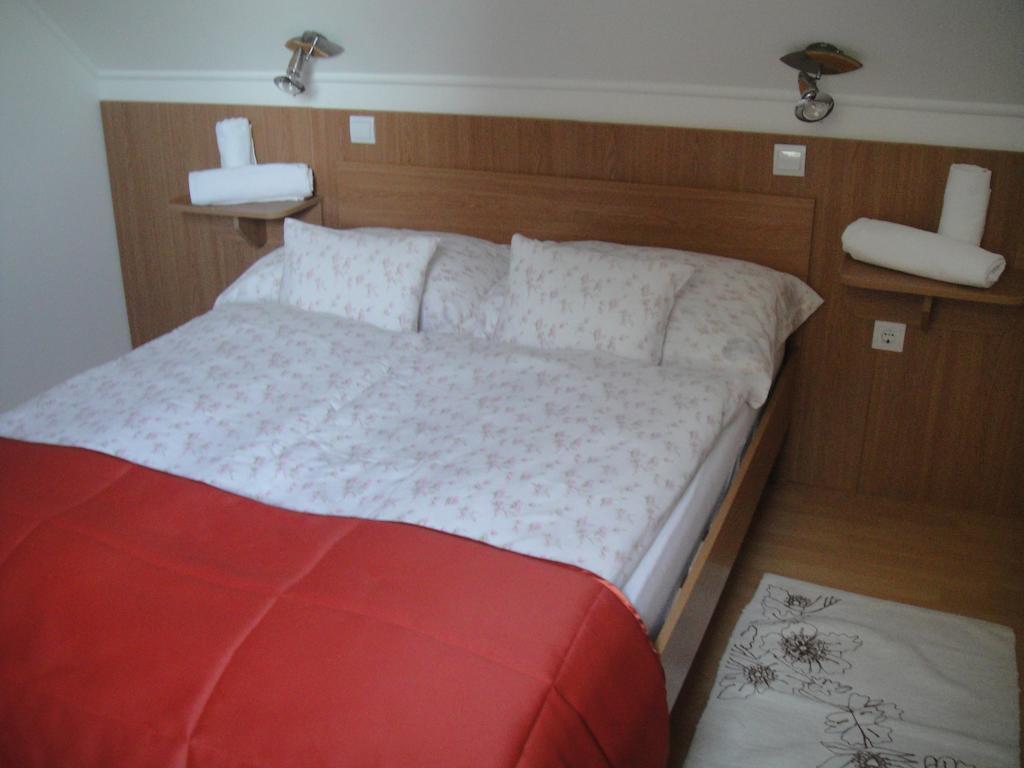 Hotel Paks Panzio Esterno foto